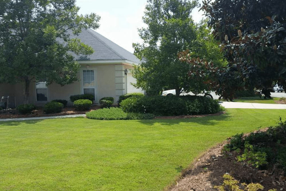 Lawn Mowing in Augusta - Service Featured